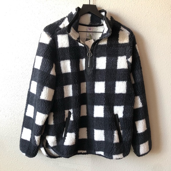 Nordstrom | Te Verde Faux Shearling Black & White Buffalo Check Pullover - Picture 1 of 10
